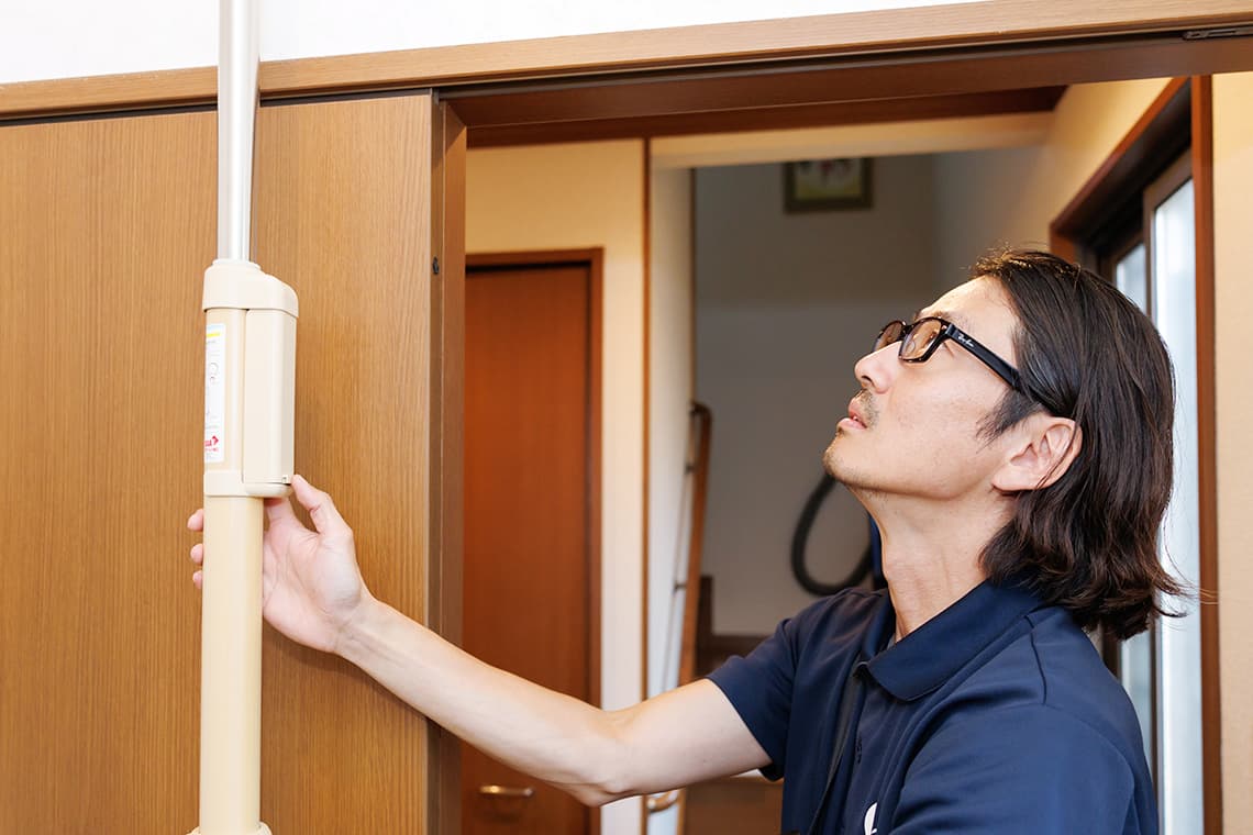 介護リフォームを行っている様子